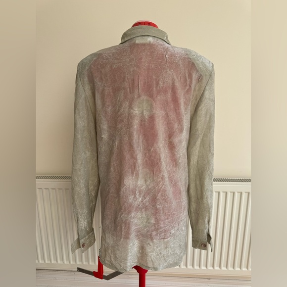 Vintage Silver Button Up - Picture 3 of 5